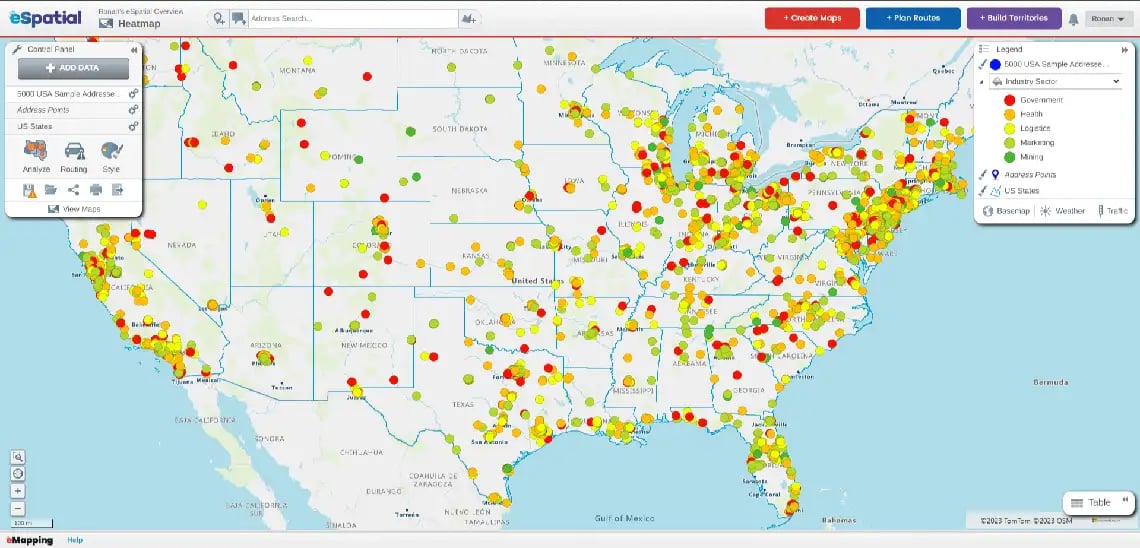 Present a story with maps